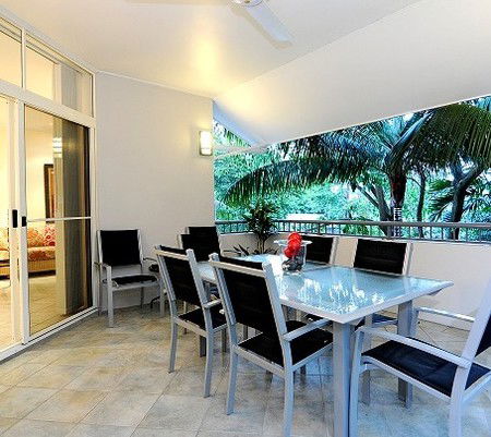 Palm Cove QLD Accommodation Kalgoorlie