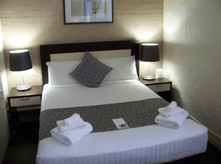 Aarons Hotel - Accommodation Kalgoorlie 1