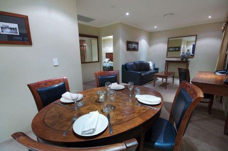 Quality Hotel Powerhouse - Accommodation Kalgoorlie 0