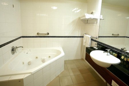 Lasseters Hotel Casino - Accommodation Kalgoorlie 3