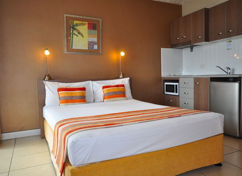 Waters Edge The Strand - Townsville - Accommodation Kalgoorlie 1