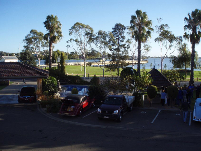 Yarrawonga VIC Accommodation Kalgoorlie