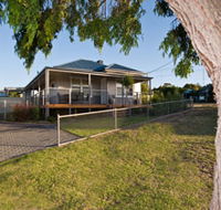 Serenity Holiday House - Accommodation Kalgoorlie