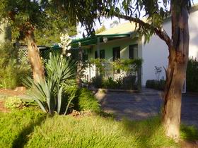 Lot 7 Cottage - Accommodation Kalgoorlie 0