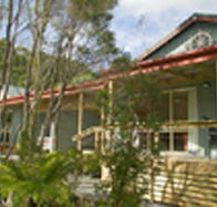 Crays Accommodation - The Esplanade - Accommodation Kalgoorlie