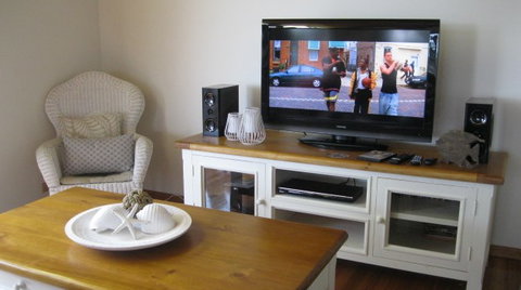 Tranquility Beach House - Accommodation Kalgoorlie 2