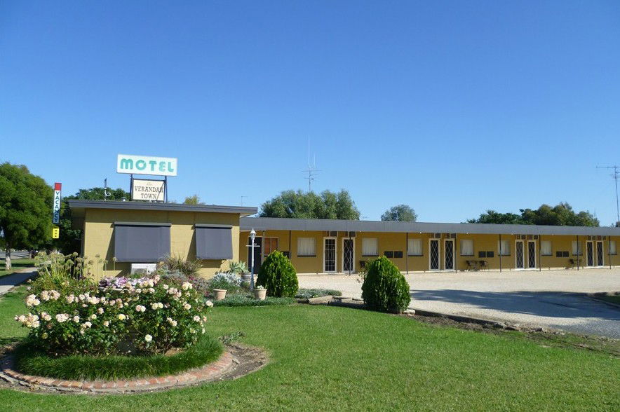 Lockhart NSW Accommodation Kalgoorlie