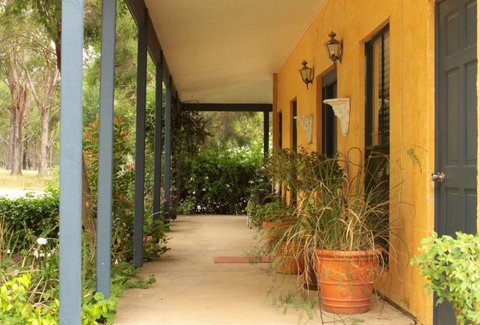 Chez Vous Villas - Accommodation Kalgoorlie 2