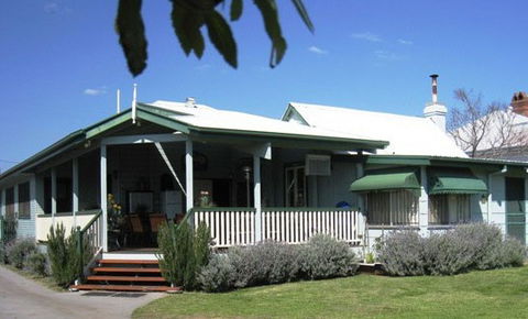 Pitstop Lodge Guesthouse And Bed And Breakfast - Accommodation Kalgoorlie 2