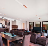 Reflection on the Sea - Accommodation Kalgoorlie