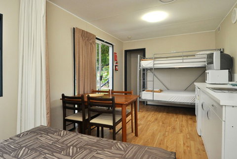 Nobby Beach Holiday Village - Accommodation Kalgoorlie 2