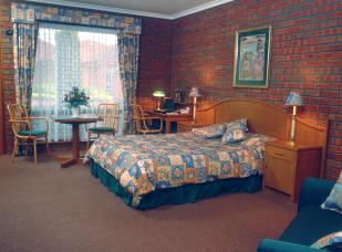 Sovereign Park Motor Inn - Accommodation Kalgoorlie 0