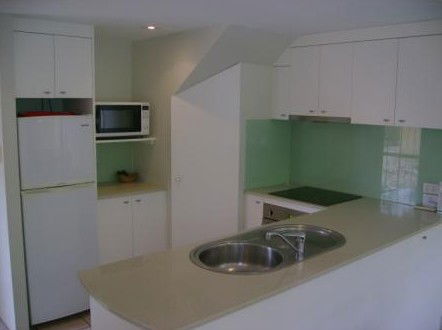 A Tropical Nite - Accommodation Kalgoorlie 1