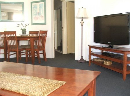 Caribbean Resort - Accommodation Kalgoorlie 3