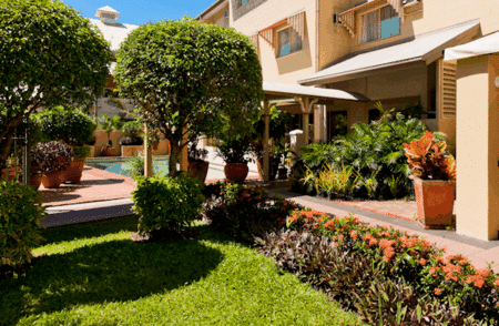 Cairns Queens Court - Accommodation Kalgoorlie 4