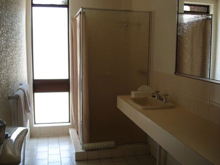 Albury Townhouse - Accommodation Kalgoorlie 2
