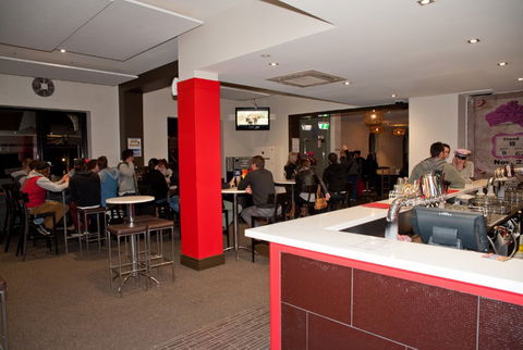The Lake View - Accommodation Kalgoorlie 1