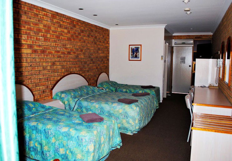 Longreach QLD Accommodation Kalgoorlie