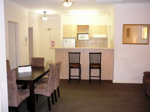 Dragonfly Apartment On Regal - Accommodation Kalgoorlie 0