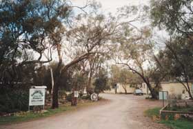 Beautiful Valley Caravan Park Cabins - Accommodation Kalgoorlie 0