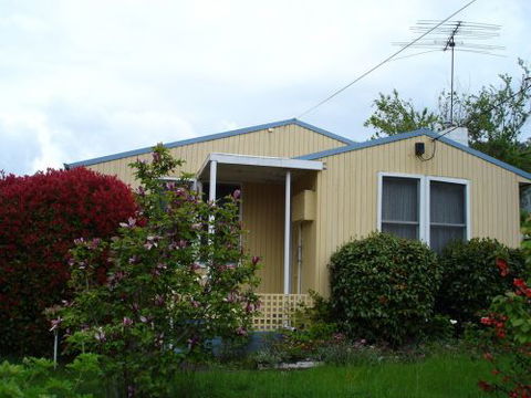Nanna Toogood's At Eildon - Accommodation Kalgoorlie 0
