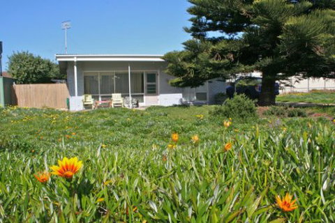 Beach Lovers Middleton - Accommodation Kalgoorlie 0