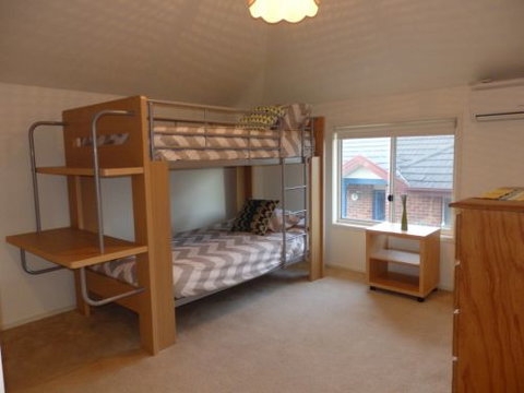 CENTREPOINT UNITS - HEIDELBERG - Accommodation Kalgoorlie 3
