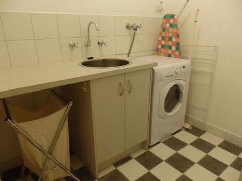 CENTREPOINT UNITS - HEIDELBERG - Accommodation Kalgoorlie 9