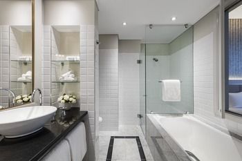 Radisson Blu Plaza Hotel Sydney - Accommodation Kalgoorlie 13