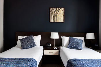 175 (formerly Wesley Lodge) - Accommodation Kalgoorlie 10