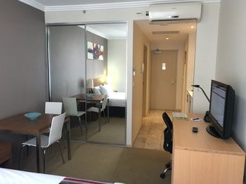 APX Darling Harbour - Accommodation Kalgoorlie 2