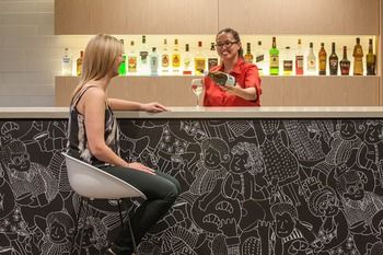 Ibis Melbourne Hotel And Apartments - Accommodation Kalgoorlie 4