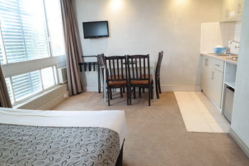 Parkville Place - Accommodation Kalgoorlie 24