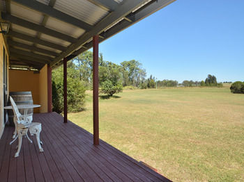 Madigan Wine Country Cottages - Accommodation Kalgoorlie 20