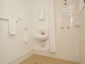 Madigan Wine Country Cottages - Accommodation Kalgoorlie 21
