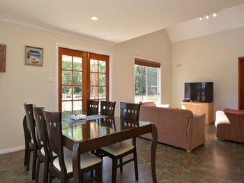 Madigan Wine Country Cottages - Accommodation Kalgoorlie 41