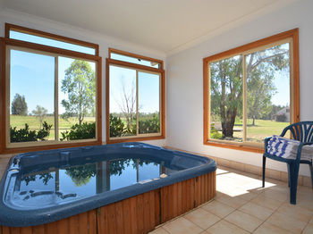 Madigan Wine Country Cottages - Accommodation Kalgoorlie 99