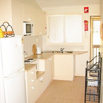 Madigan Wine Country Cottages - Accommodation Kalgoorlie 9