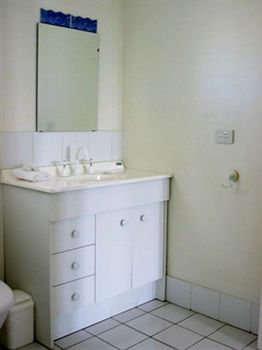 Madigan Wine Country Cottages - Accommodation Kalgoorlie 17