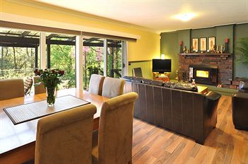Holly Lodge - Accommodation Kalgoorlie 17
