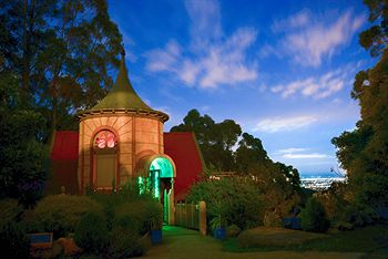 A Camelot Tower & Penthouse - Accommodation Kalgoorlie 11