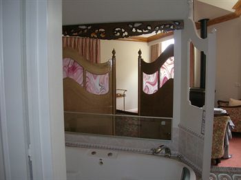 A Camelot Tower & Penthouse - Accommodation Kalgoorlie 19