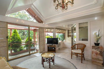 A Camelot Tower & Penthouse - Accommodation Kalgoorlie 44