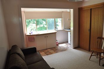 A Camelot Tower & Penthouse - Accommodation Kalgoorlie 2
