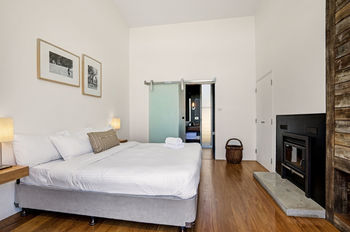 The Longhouse - Accommodation Kalgoorlie 10