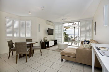 Maison Noosa Beachfront Resort - Accommodation Kalgoorlie 3