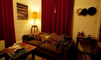 Piccolo - Accommodation Kalgoorlie 1