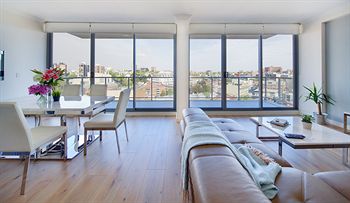 Zara Tower - Luxury Suites And Apartments - Accommodation Kalgoorlie 9