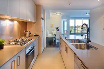 Zara Tower - Luxury Suites And Apartments - Accommodation Kalgoorlie 28