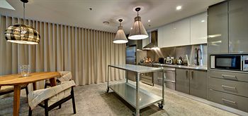 Zara Tower - Luxury Suites And Apartments - Accommodation Kalgoorlie 32